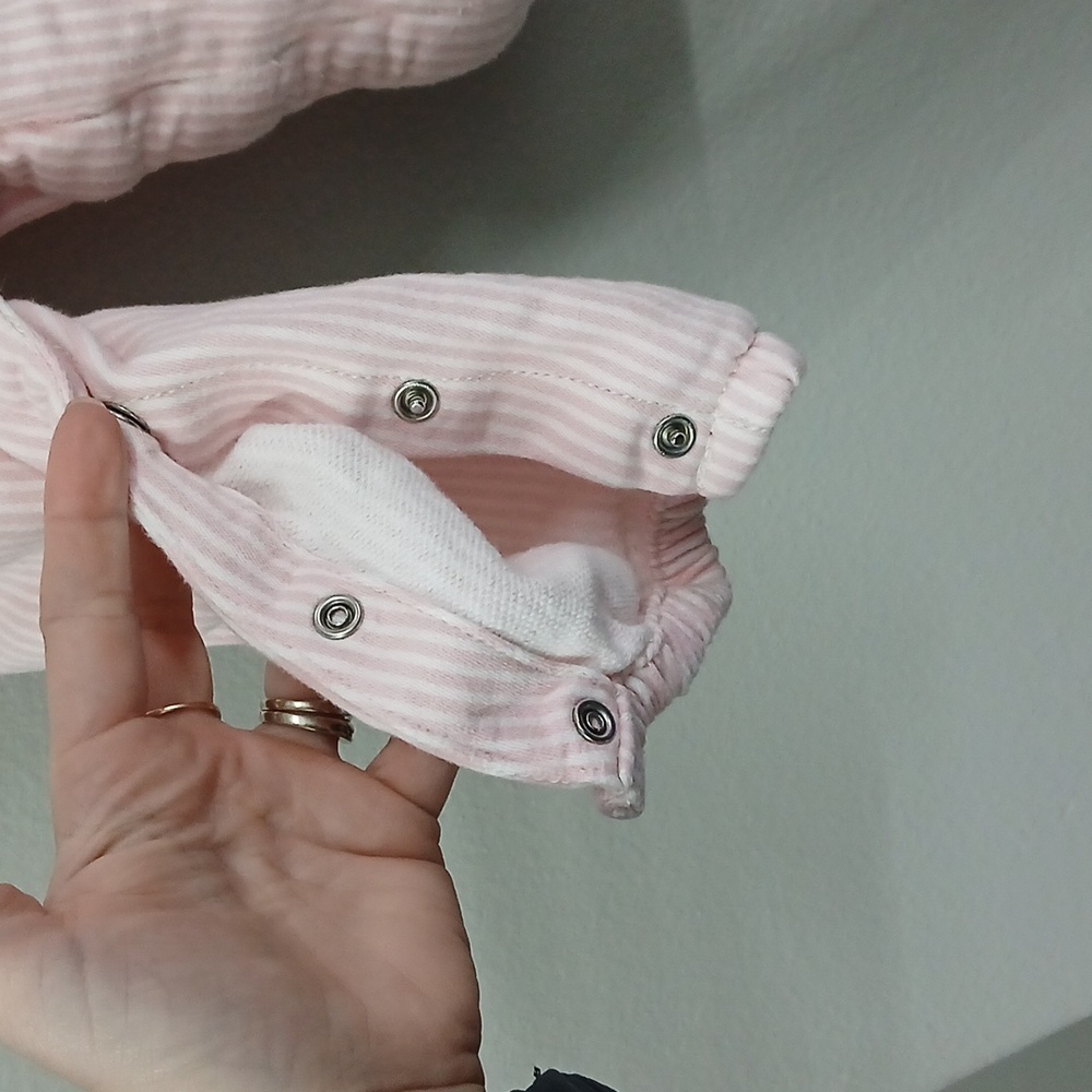 Oshkosh pink striped overalls 12months - Picture 4 of 6
